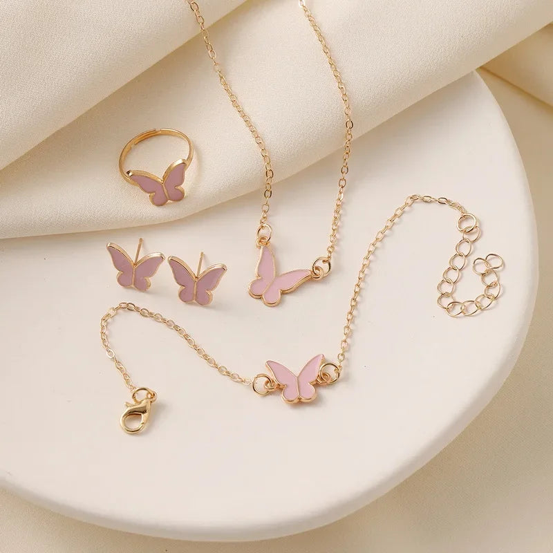 Ensemble Élégant Papillon – Collier, Boucles, Bracelet & Bague